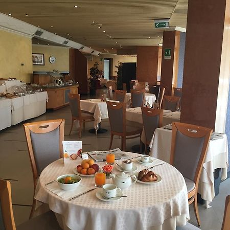 Una Hotel 로디 외부 사진