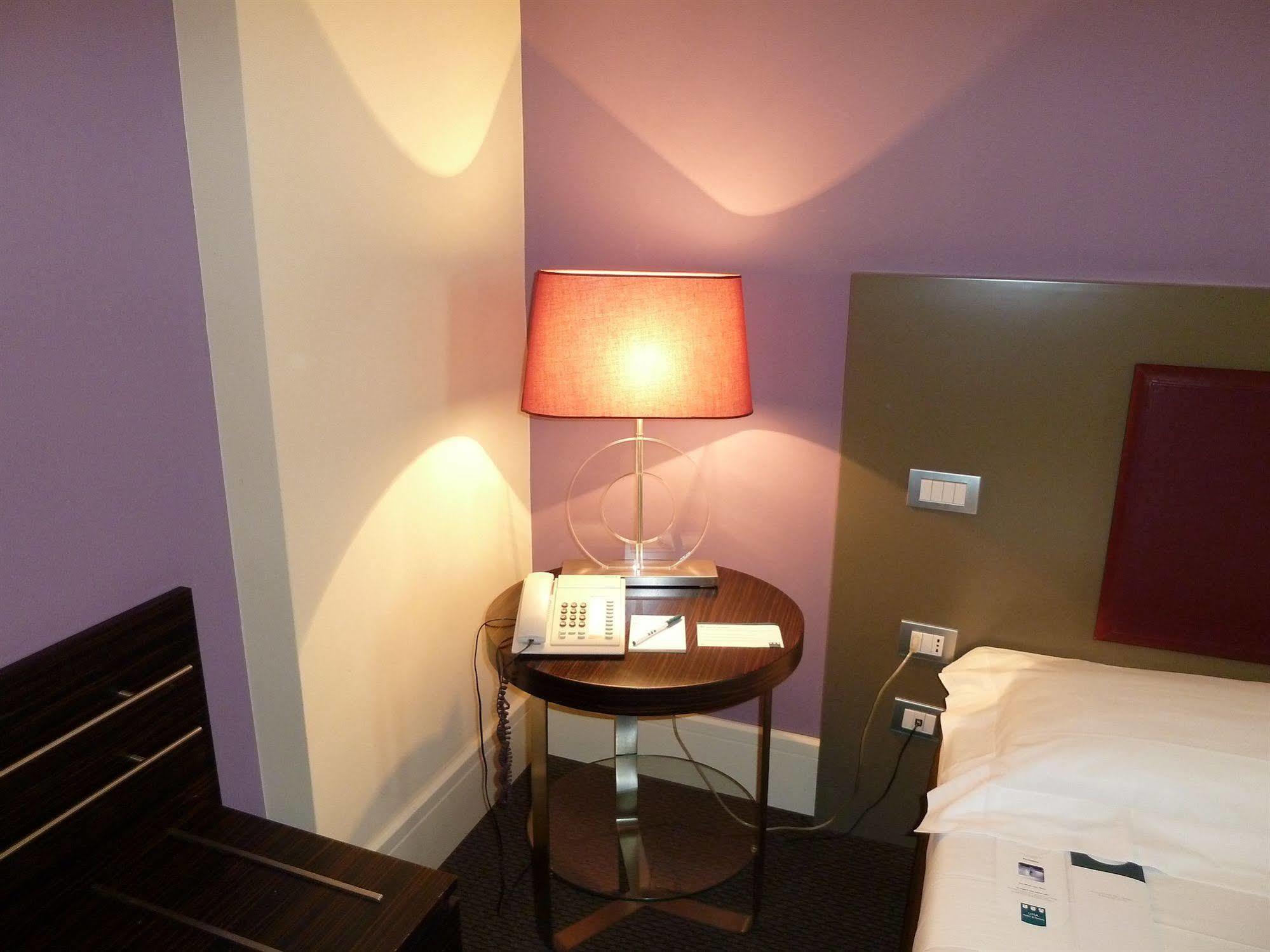 Una Hotel 로디 외부 사진